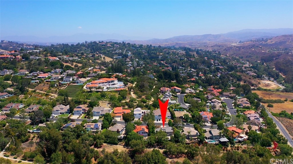 1902 Derby Drive North Tustin, CA 92705 - Photo 53 of 67 Few OC homes have this kind of greenbelt