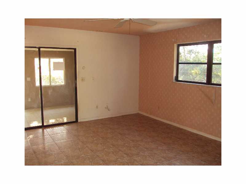 1758 Mistletoe Street Sebastian, FL 32958 - Photo 9 of 13 a open hall with window