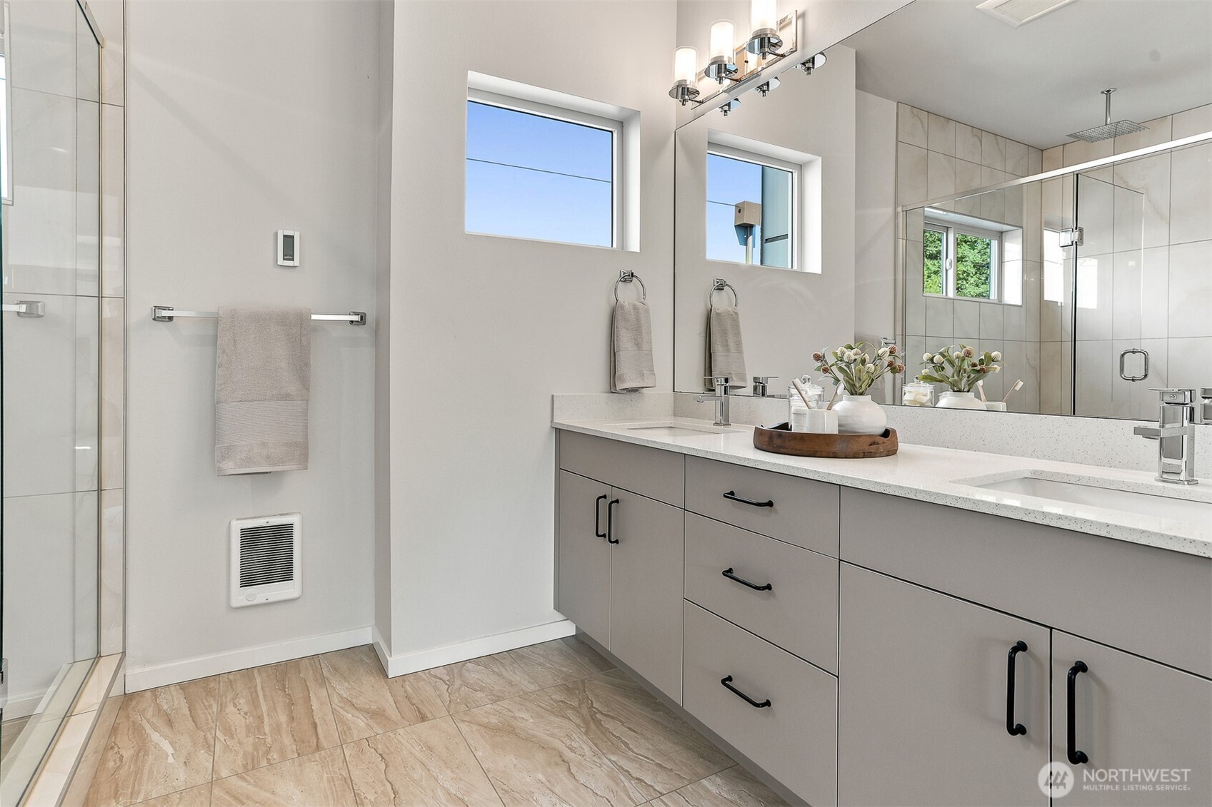 8527 Interlake Avenue North Seattle, WA 98103 - Photo 18 of 38 Gallery Image 18