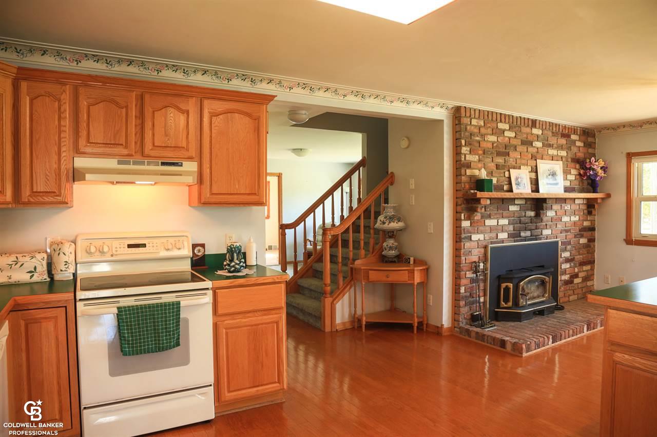 8989 Division Road Casco, MI 48064 - Photo 8 of 31