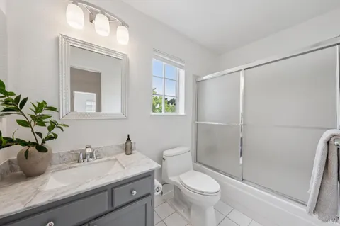 $1,100,000 | 154 Ignacio Valley Circle, Novato, CA 94949