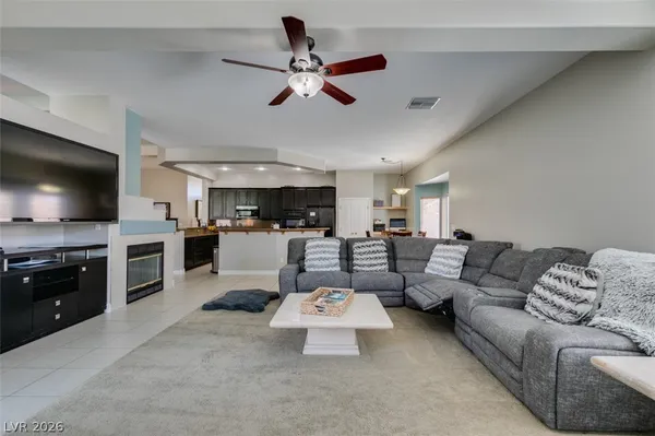 $2,900 | 8509 Soaring High Street, Las Vegas, NV 89131