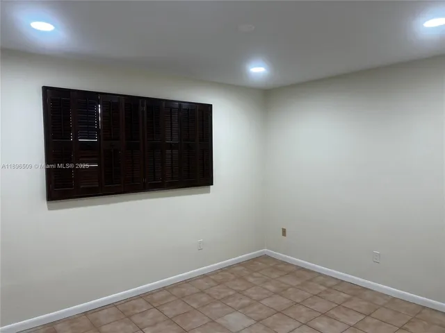 $6,000 | 7751 Southwest 131st Street, Pinecrest, FL 33156