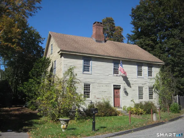 $250,000 | 8 Vergason Avenue, Norwich, CT 06360