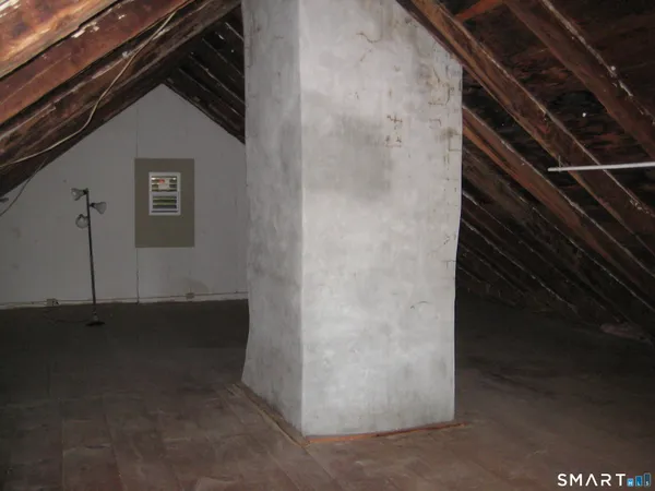 $250,000 | 8 Vergason Avenue, Norwich, CT 06360