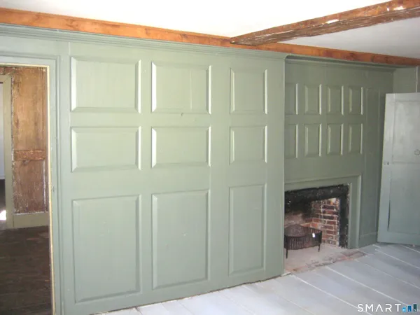 $250,000 | 8 Vergason Avenue, Norwich, CT 06360