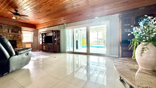 $694,900 | 601 Dark Hammock Road, Fort Pierce, FL 34947