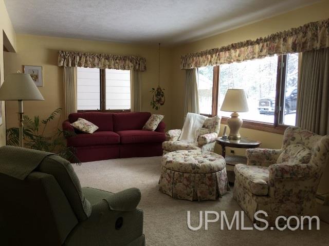311 Riverside Road Marquette, MI 49855 - Photo 23 of 50 Gallery Image 23