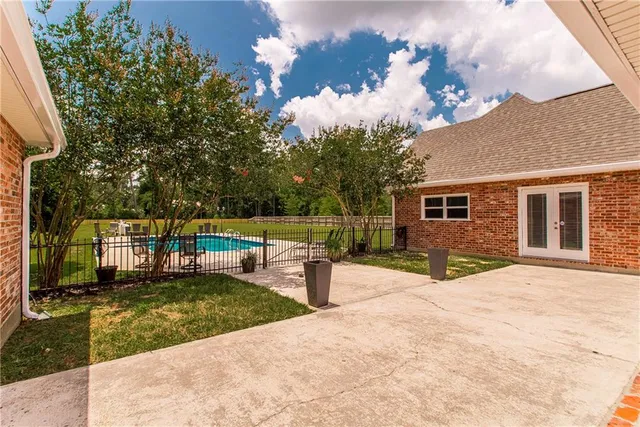 $595,000 | 42251 Jefferson Drive, Hammond, LA 70403