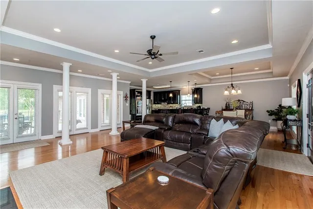 $595,000 | 42251 Jefferson Drive, Hammond, LA 70403