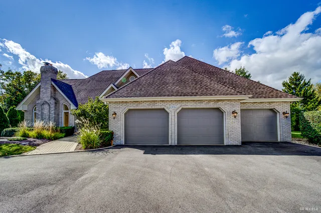 $779,900 | 10652 Lexington Court, Frankfort, IL 60423