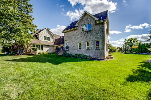 $779,900 | 10652 Lexington Court, Frankfort, IL 60423