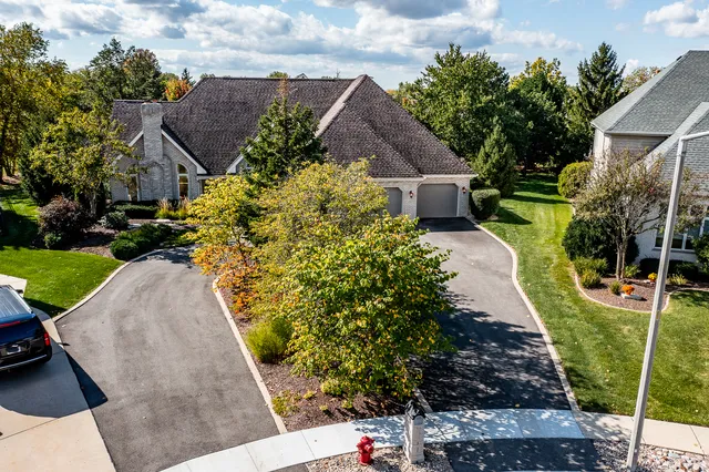 $779,900 | 10652 Lexington Court, Frankfort, IL 60423