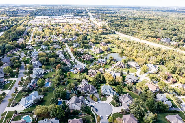 $779,900 | 10652 Lexington Court, Frankfort, IL 60423