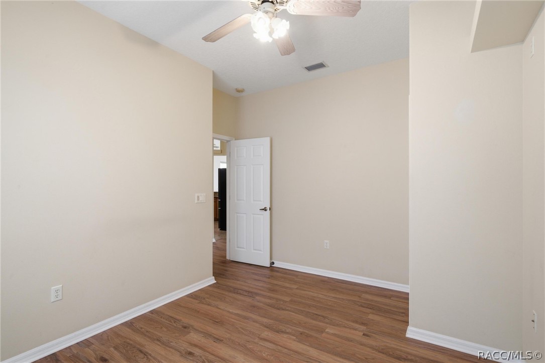 926 East Triple Crown Loop Hernando, FL 34442 - Photo 34 of 86 Gallery Image 34