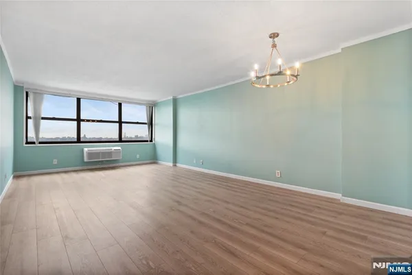 $465,000 | 7004 Boulevard East, Unit 28C, Guttenberg, NJ 07093