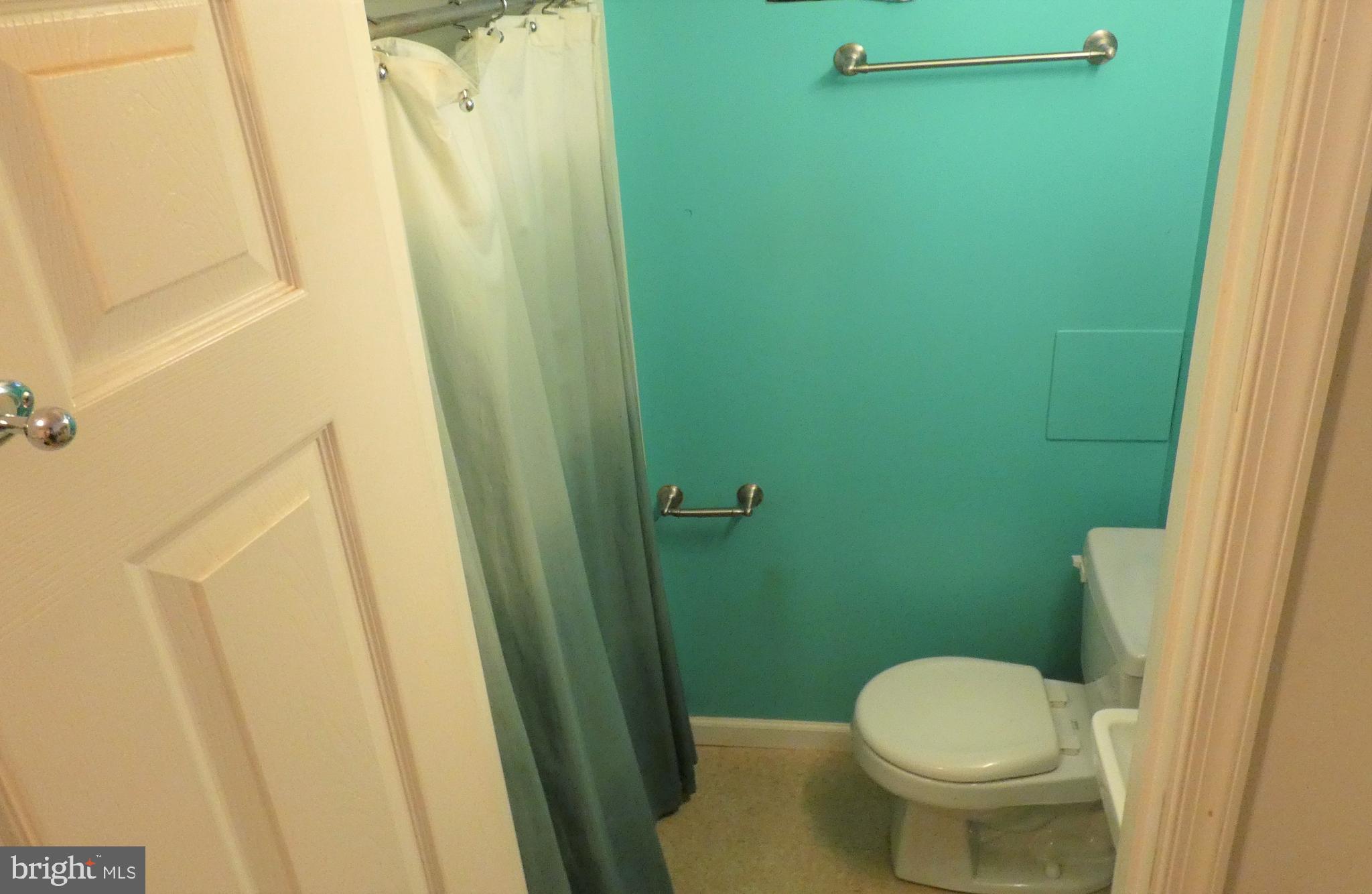 2300 Searles Road Dundalk, MD 21222 - Photo 26 of 30 Gallery Image 26