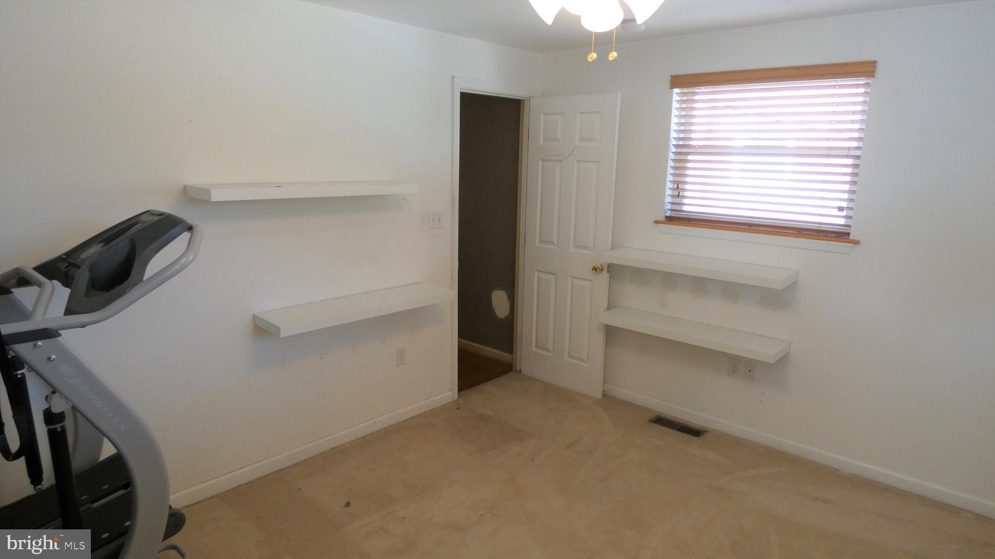 2300 Searles Road Dundalk, MD 21222 - Photo 8 of 30 Gallery Image 8