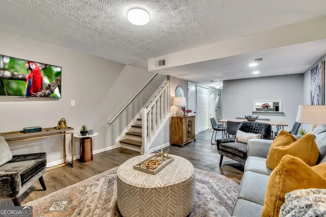 $3,300 | 1695 Wynndowne Trail, Smyrna, GA 30080