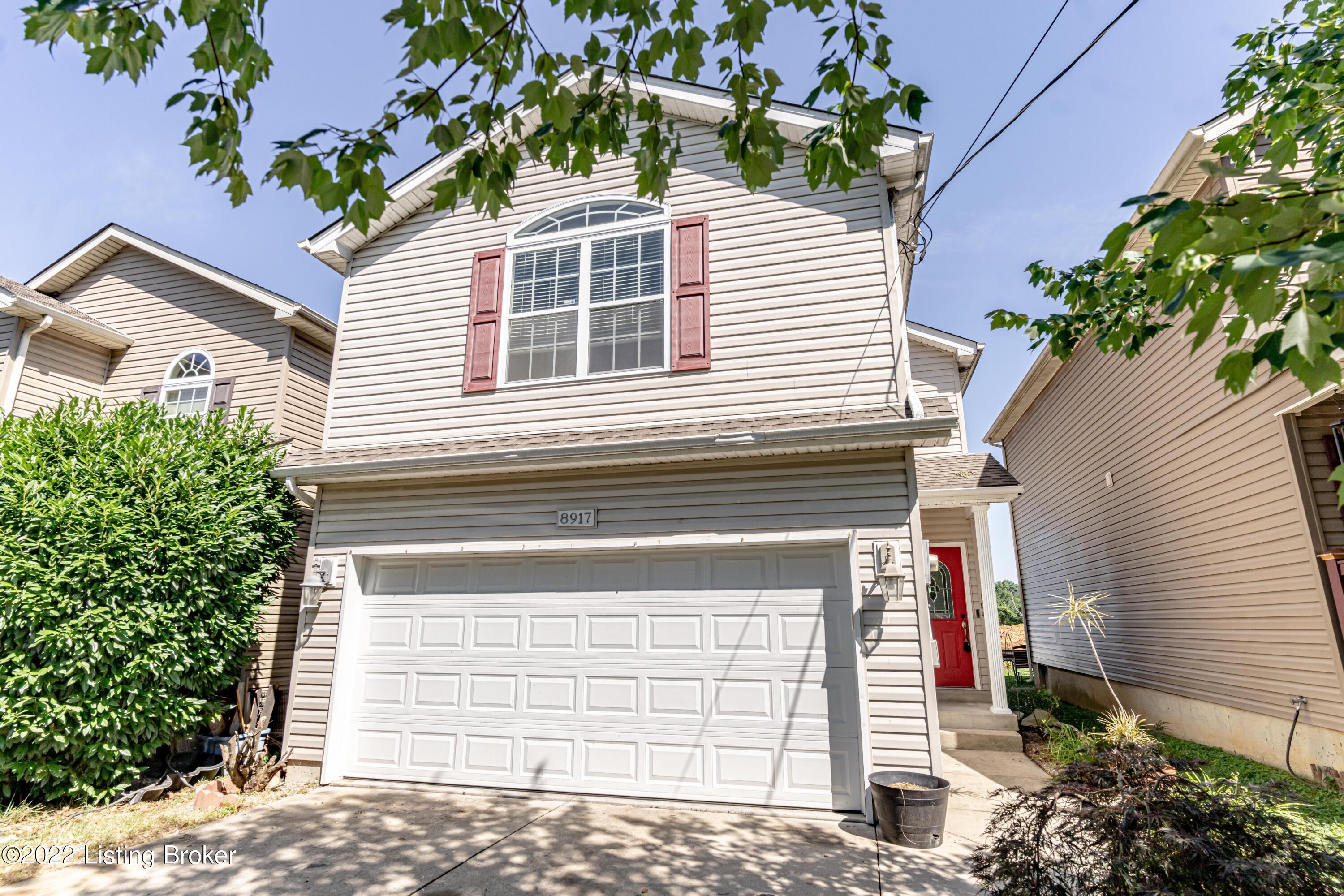 8917 Riley Avenue Louisville, KY 40242 - Photo 3 of 59 DSC07075