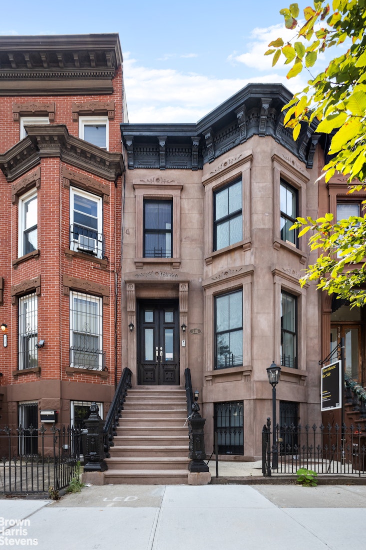 210 Macon Street Brooklyn, NY 11216 - Photo 12 of 13 a building view