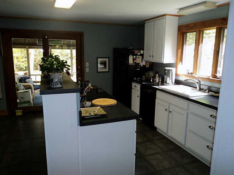 1560 Old Augusta Road Waldoboro, ME 04572 - Photo 2 of 14 Kitchen.