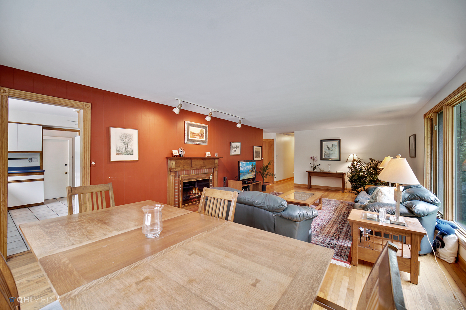39W212 Happy Hills Road St. Charles, IL 60175 - Photo 6 of 28