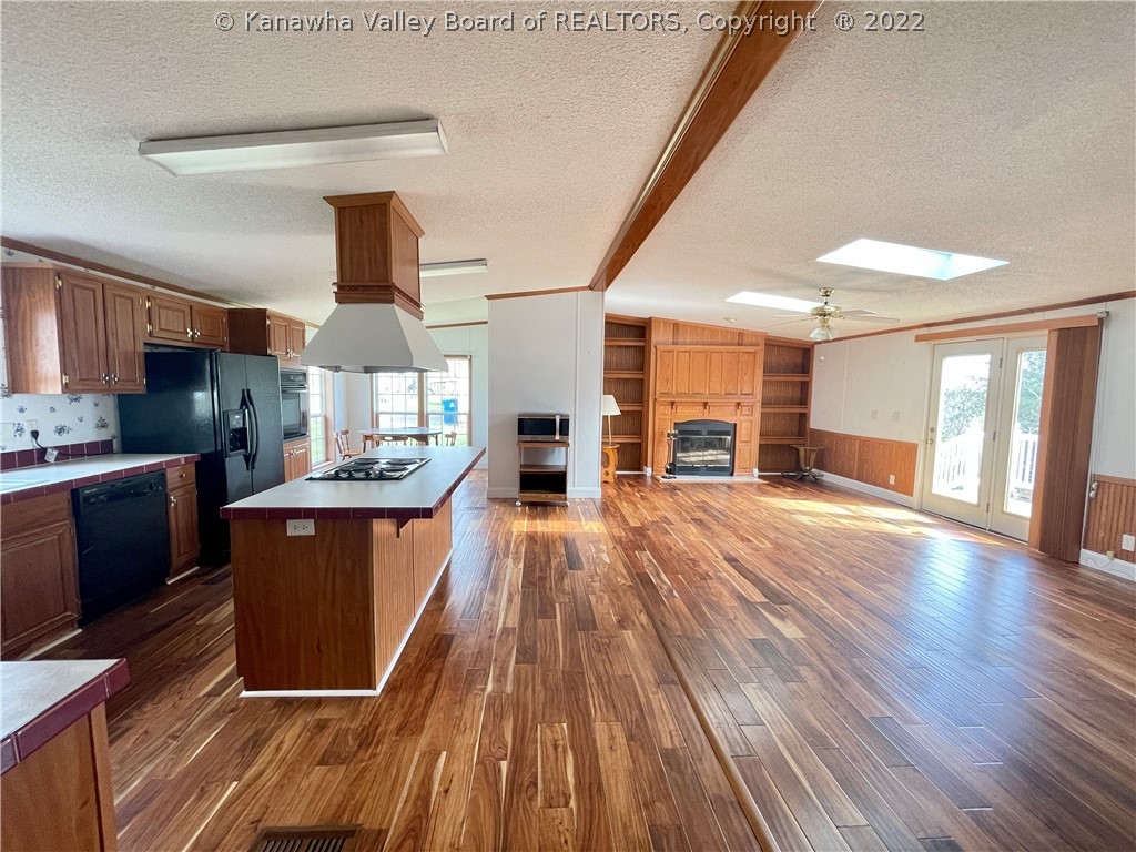 881 Bud Chattin Road Leon, WV 25123 - Photo 12 of 29 Kitchen/Great Room