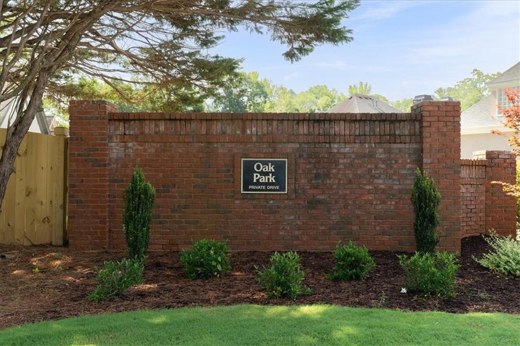1560 Oak Park Cove Decatur, GA 30033 - Photo 31 of 33