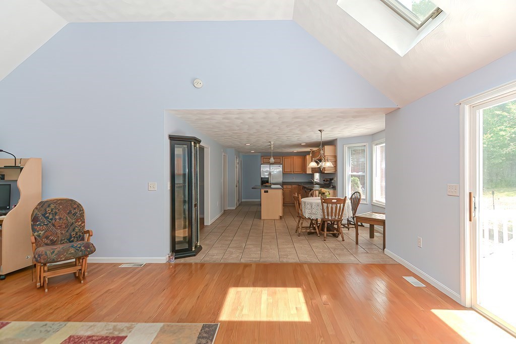 32 Riverhurst Road Billerica, MA 01821 - Photo 21 of 41