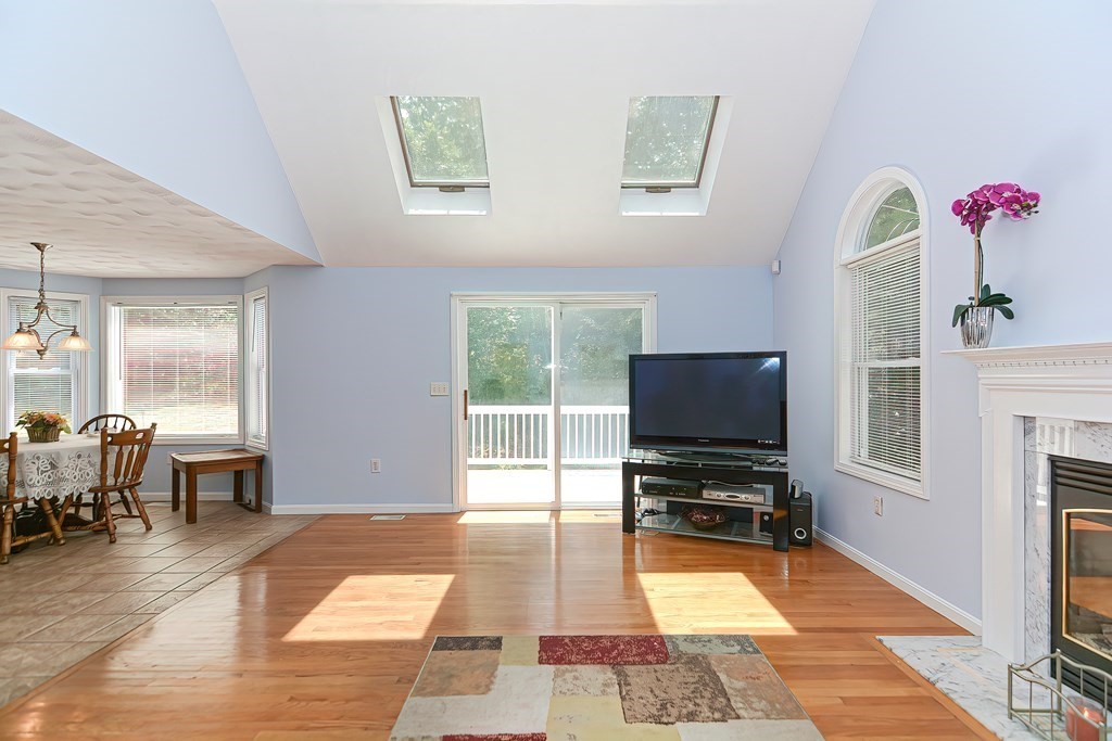 32 Riverhurst Road Billerica, MA 01821 - Photo 23 of 41