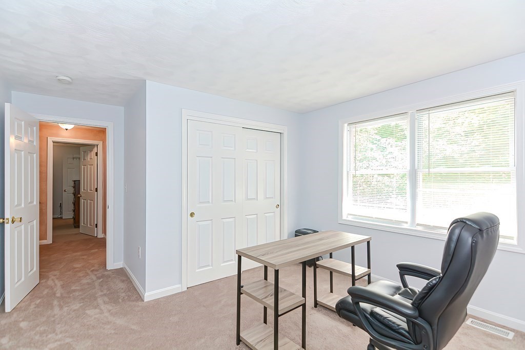 32 Riverhurst Road Billerica, MA 01821 - Photo 29 of 41