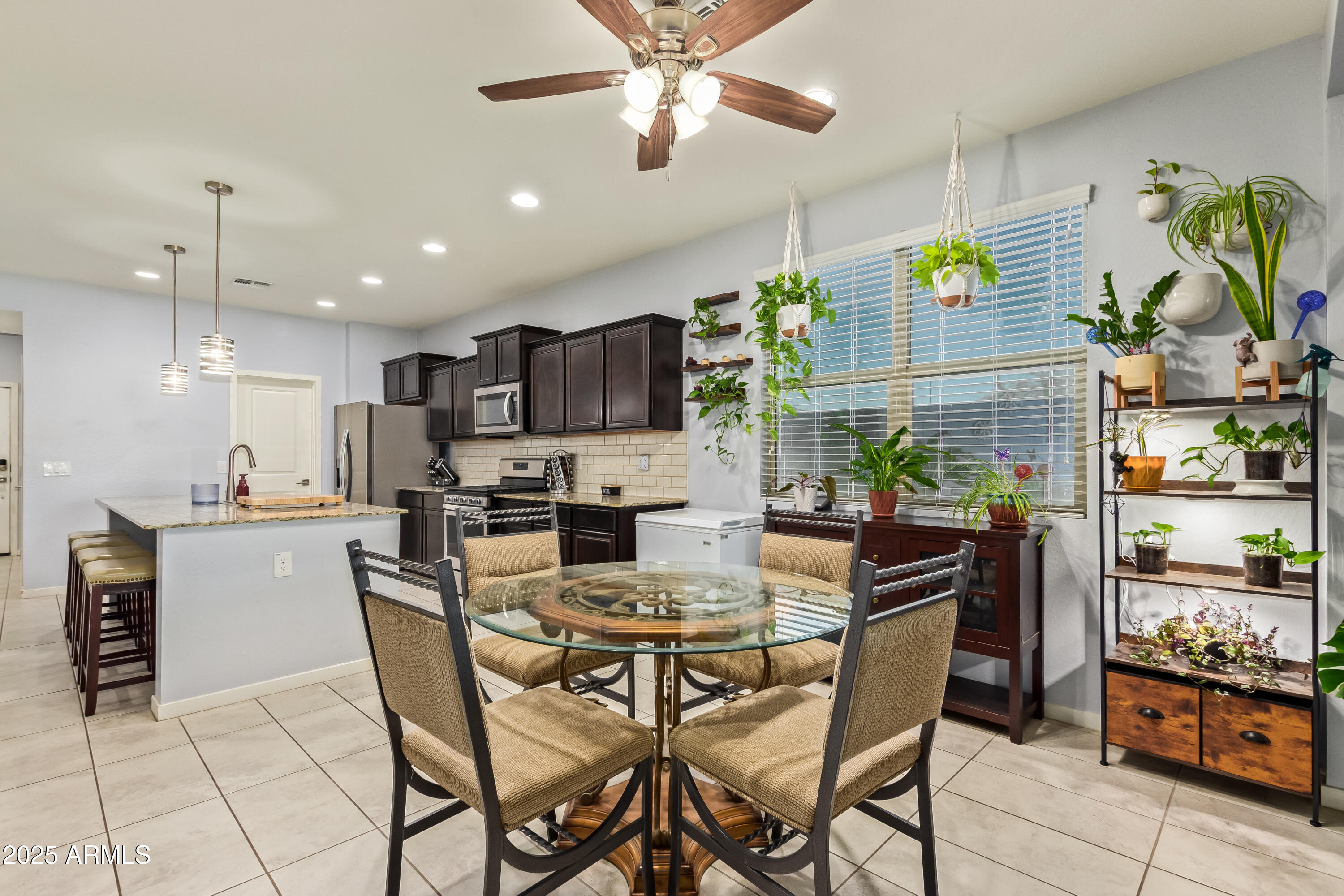 9836 West Atlantis Way Tolleson, AZ 85353 - Photo 10 of 41 68fb26_15 - Atlantis