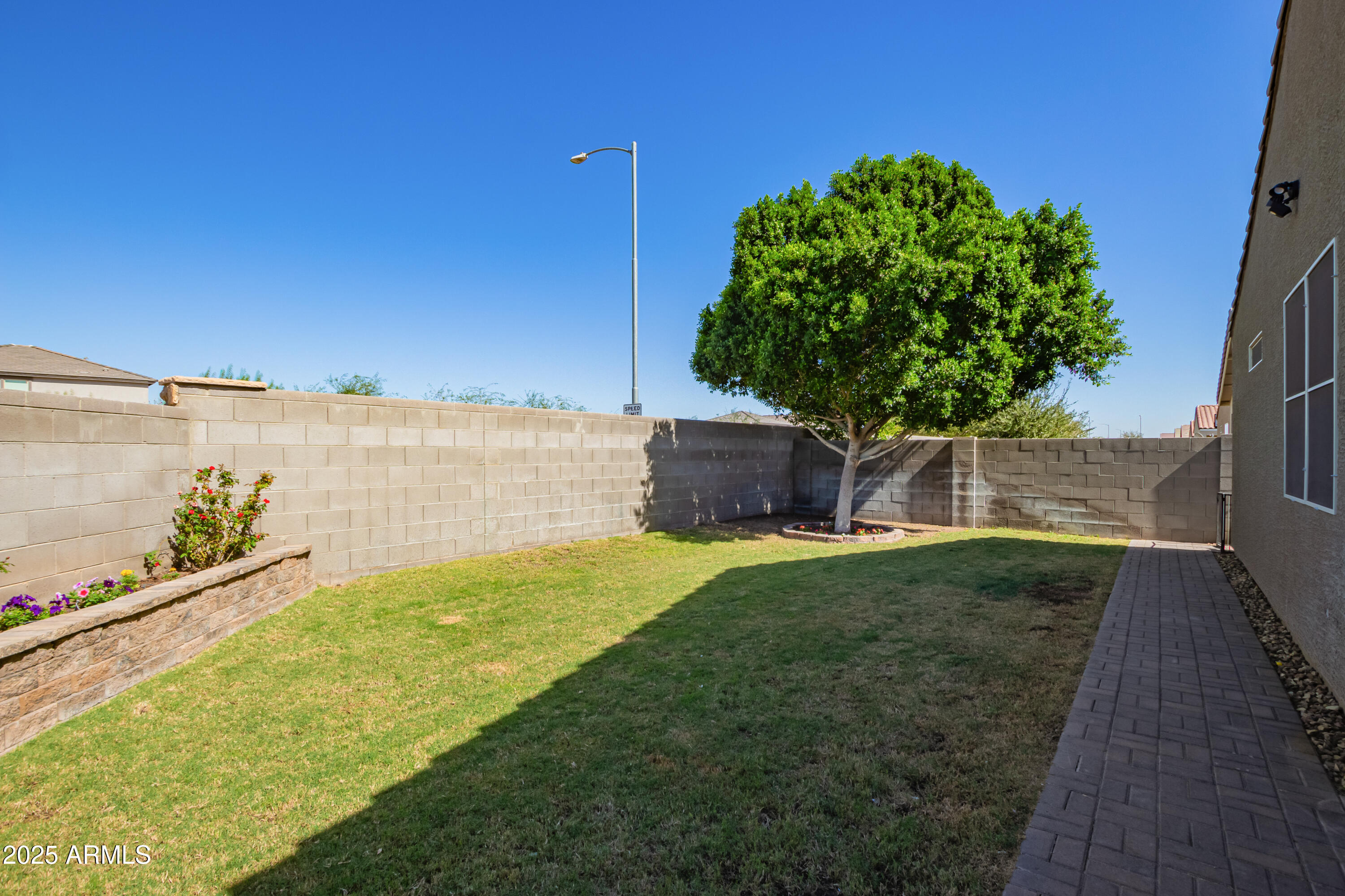9836 West Atlantis Way Tolleson, AZ 85353 - Photo 19 of 41 68fb26_33 - Atlantis