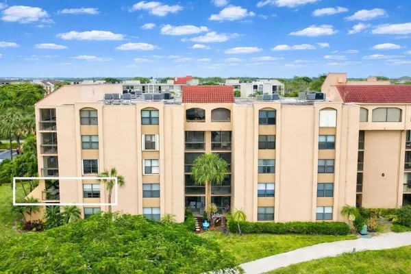 $3,100 | 750 Egret Circle, Unit 6210, Delray Beach, FL 33444