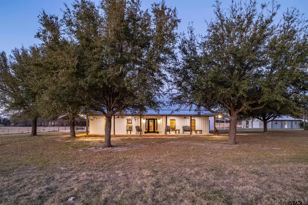 a view of house with outdoor space