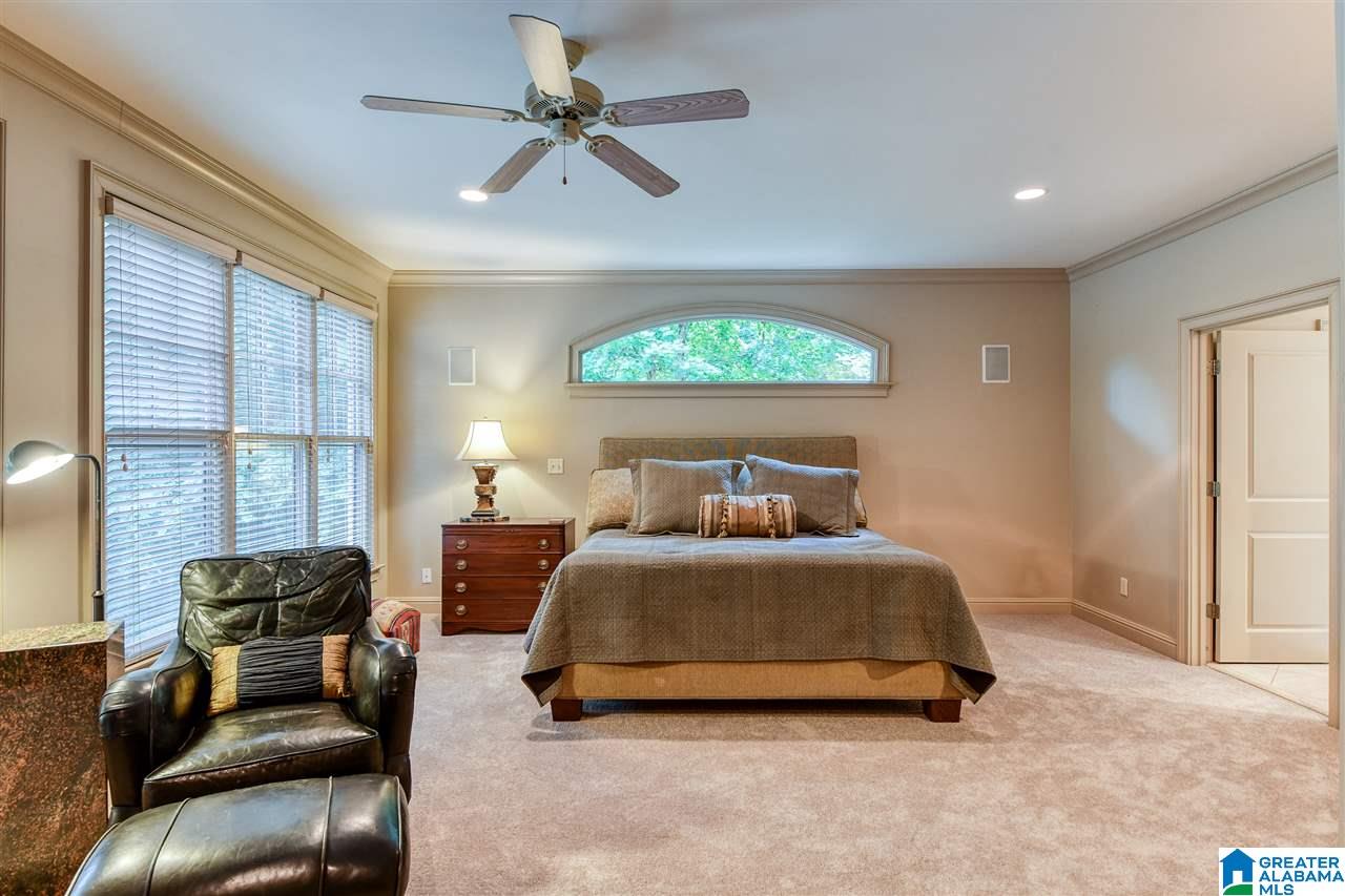 136 Oakmont Road Birmingham, AL 35244 - Photo 31 of 50