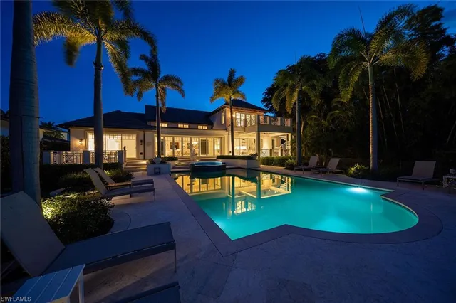 $15,850,000 | 221 Aqua Court, Naples, FL 34102