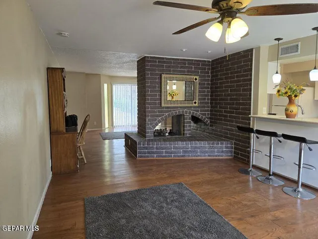 $225,000 | 500 Thunderbird Drive, Unit 116, El Paso, TX 79912