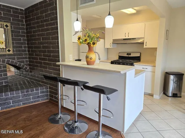 $225,000 | 500 Thunderbird Drive, Unit 116, El Paso, TX 79912