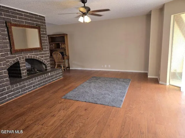 $225,000 | 500 Thunderbird Drive, Unit 116, El Paso, TX 79912