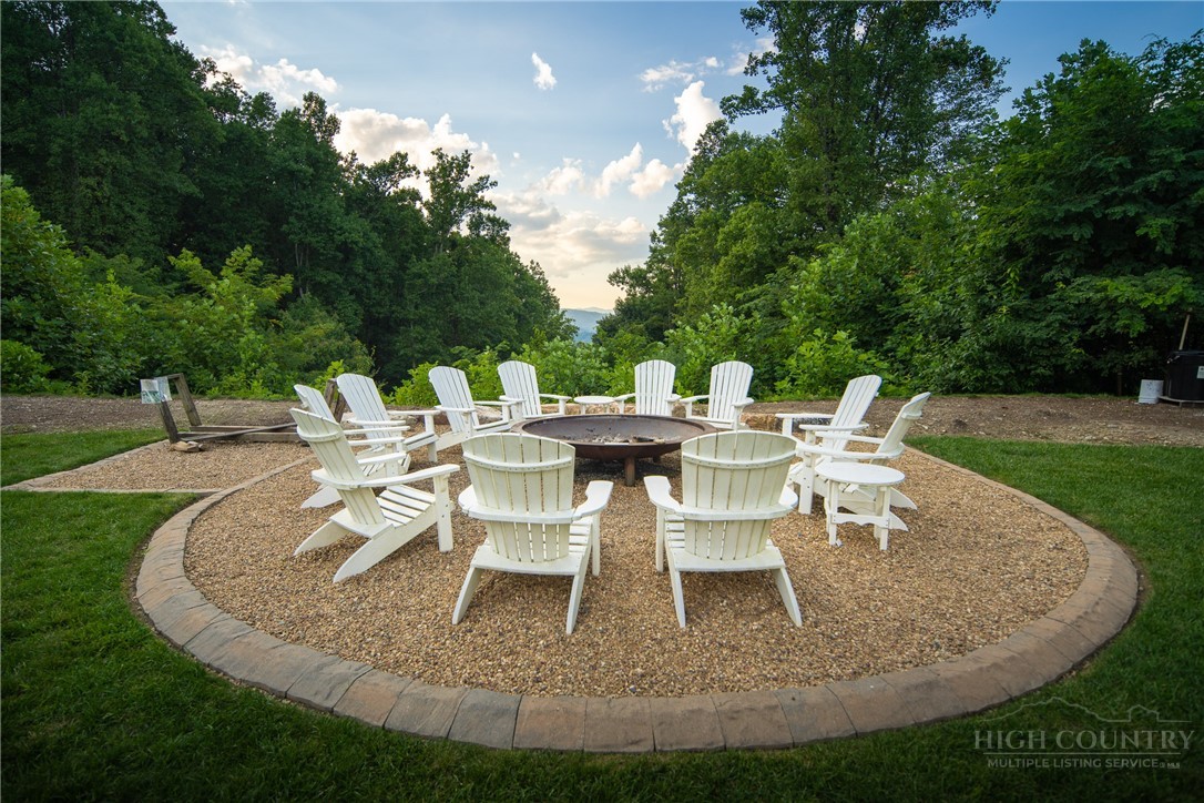 188 Ramblestone Terrace, Unit 103 Boone, NC 28607 - Photo 33 of 41