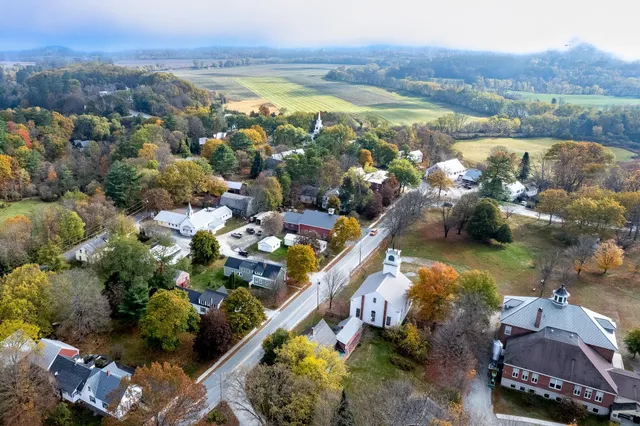 $398,000 | 48 Cross Street, Newbury, VT 05051