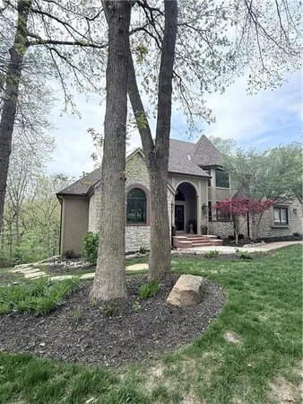 $1,200,000 | 1305 Northwest 43 Terrace, Kansas City, MO 64116
