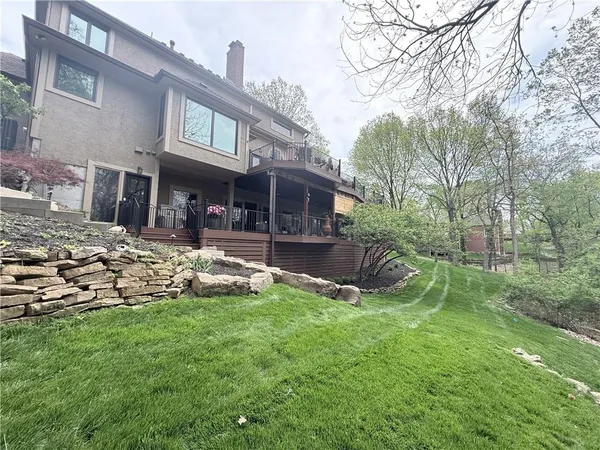 $1,200,000 | 1305 Northwest 43 Terrace, Kansas City, MO 64116