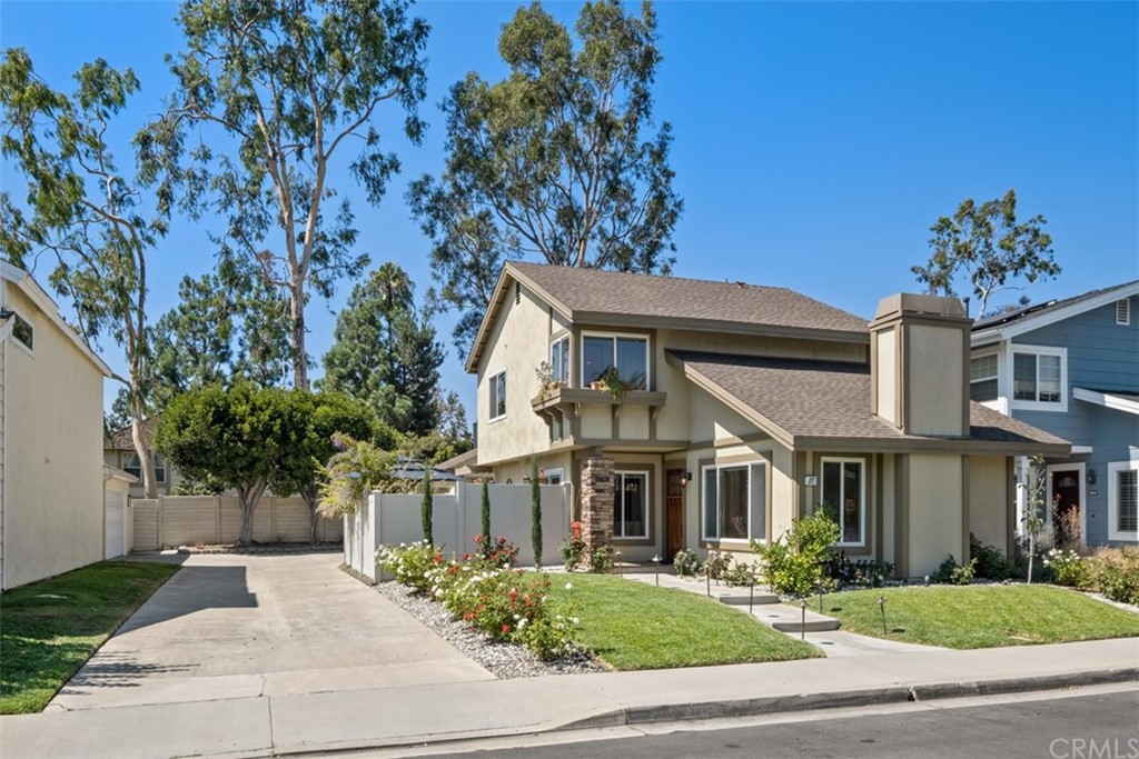 17 Sweet Rain Irvine, CA 92614 - Photo 2 of 65 Privet entrance