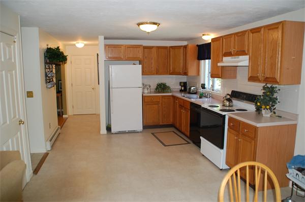 78 Brook Road Plymouth, MA 02360 - Photo 7 of 17 Gallery Image 7