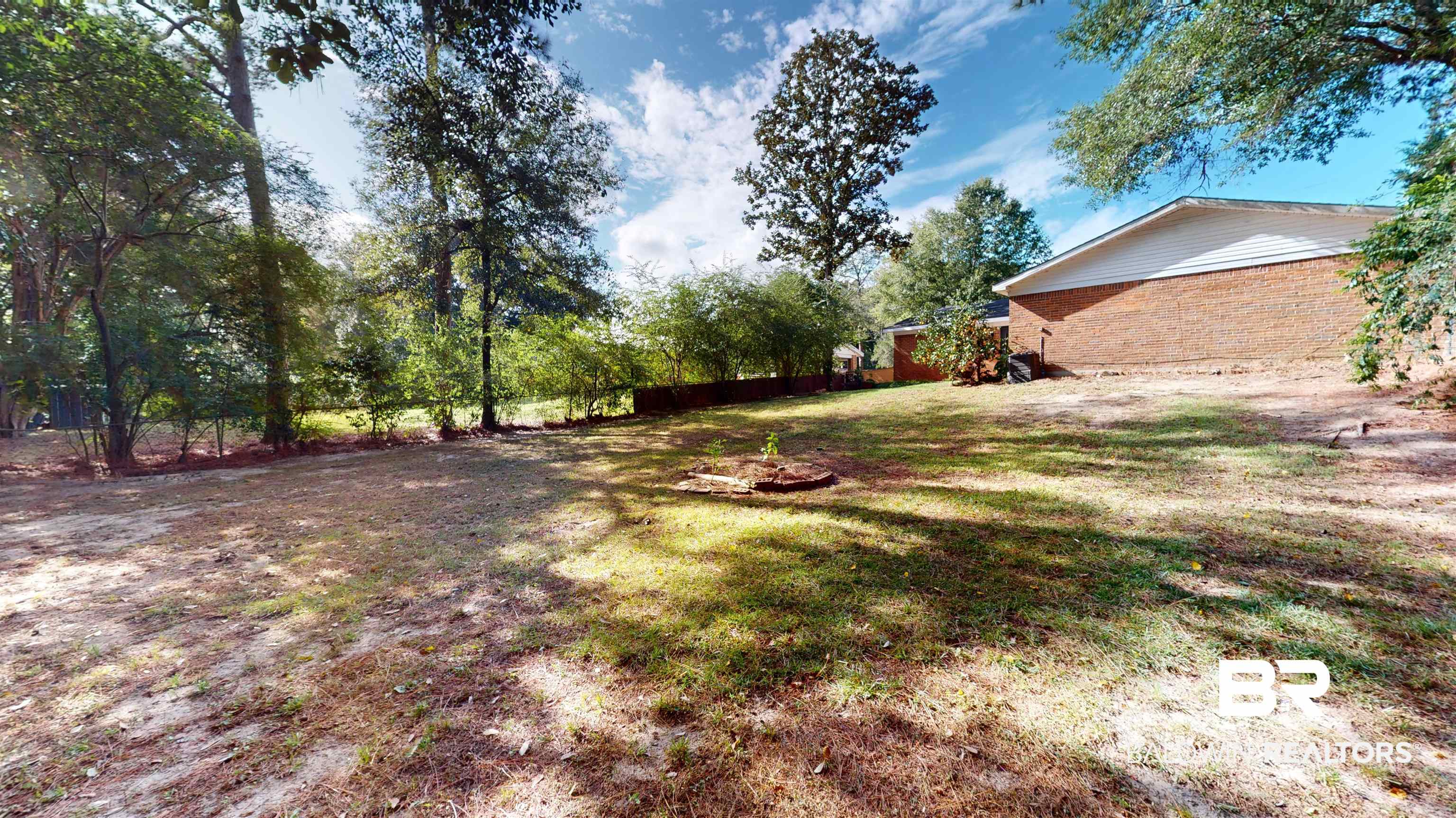 104 Vanderbilt Drive Mobile, AL 36608 - Photo 8 of 52