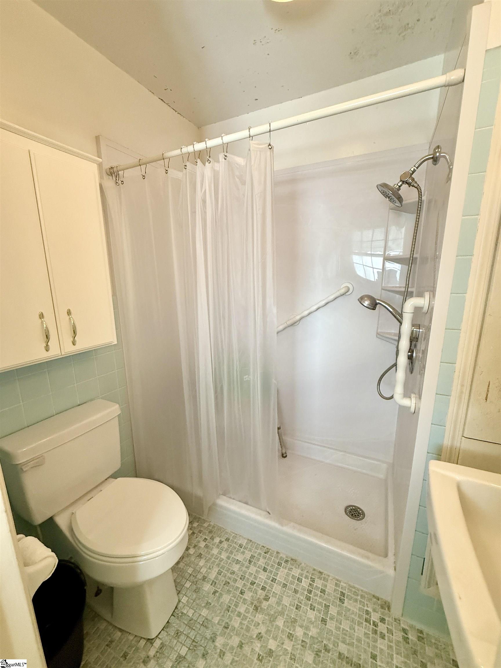 207 Elm Street Clinton, SC 29325 - Photo 17 of 30