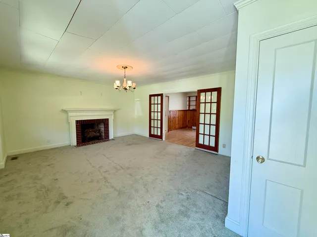 $170,000 | 207 Elm Street, Clinton, SC 29325